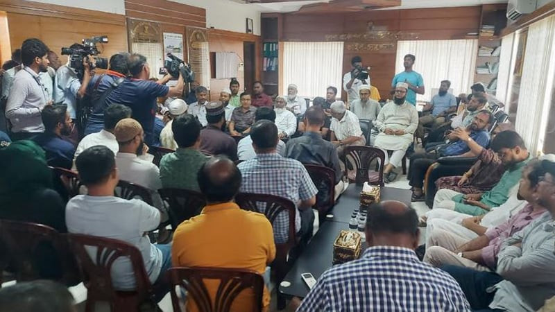 কুয়েটে নতুন মেরুকরণ, দুই গ্রুপে বিভক্ত শিক্ষার্থীরা