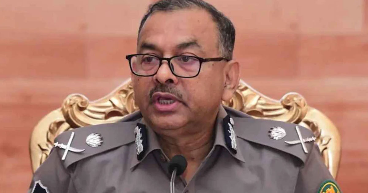 উত্তপ্ত রাজধানীতে ধৈর্য্য ধরার আহ্বান ডিএমপি কমিশনারের