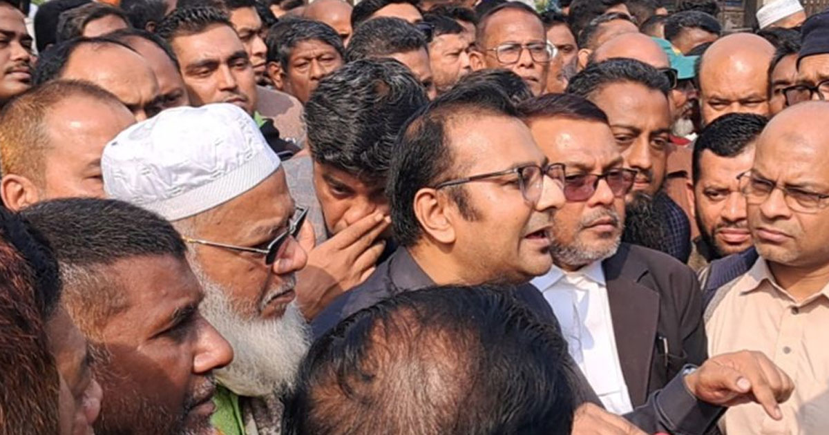 জামায়াতের মামলায় বিএনপির আহ্বায়কসহ ২৬ নেতার জামিন