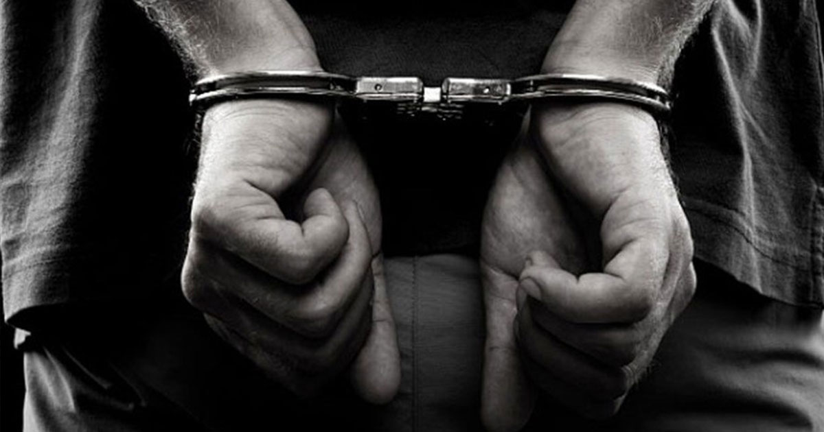 ঠাকুরগাঁওয়ে ১০টি মোটরসাইকেল পোড়ানোর ঘটনায় আওয়ামী লীগ নেতা গ্রেপ্তার