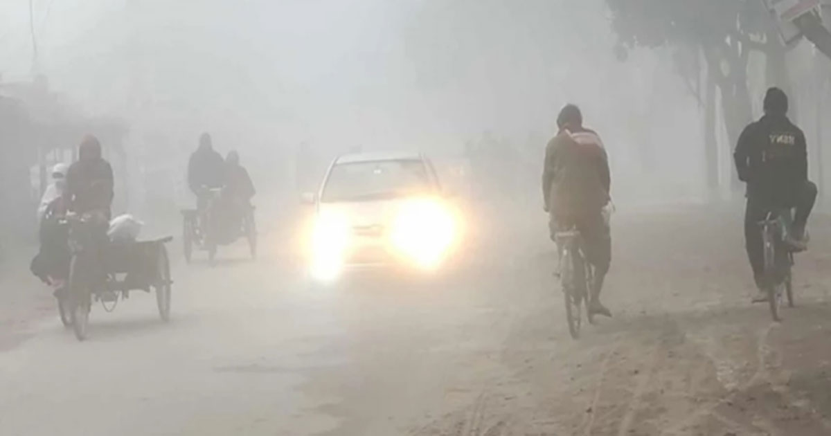 শীত আর কুয়াশায় কাঁপছে কুড়িগ্রামের জনজীবন