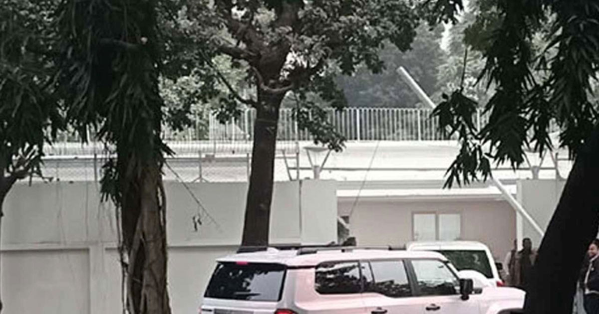 গুলশানের বাসায় পৌঁছেছেন জুবাইদা ও জাইমা রহমান