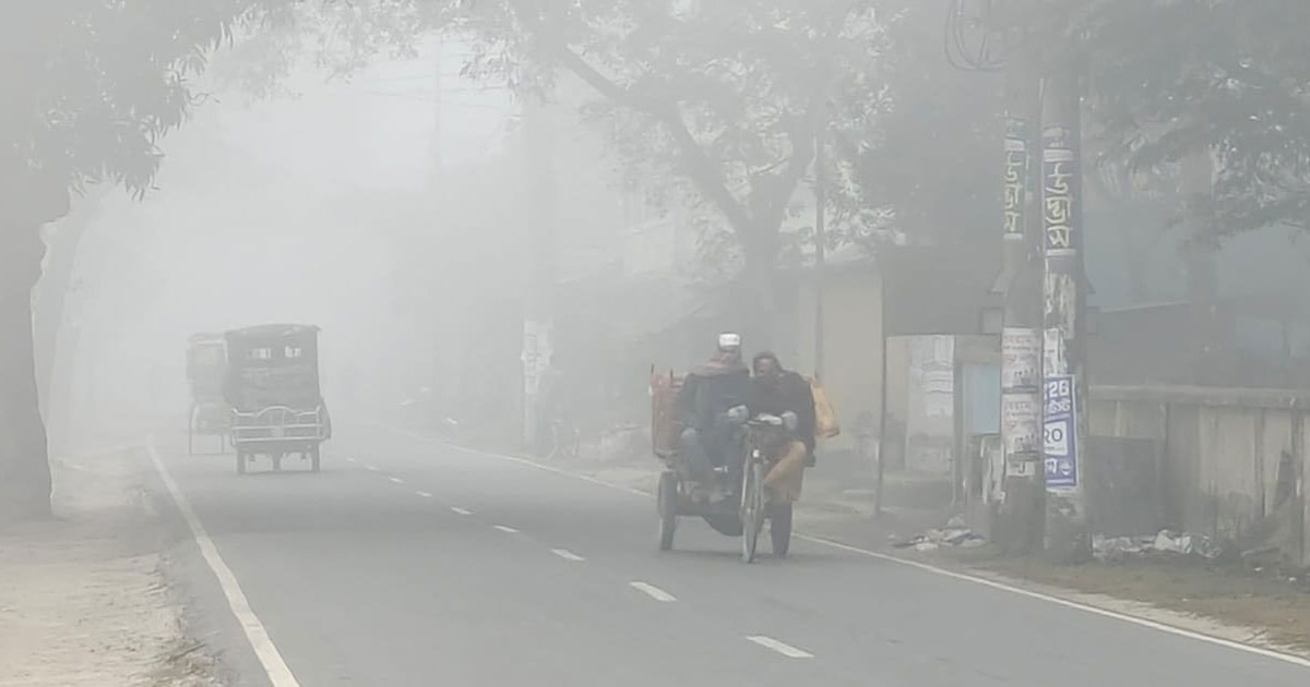 উত্তরের হিমেল হাওয়ায় জবুথবু লালমনিরহাট
