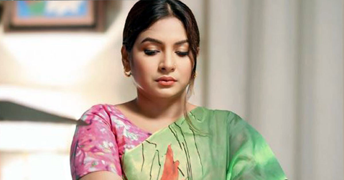 হাসিনা সঠিক, এরা সবাই রাজাকার: নীলা ইসরাফিল
