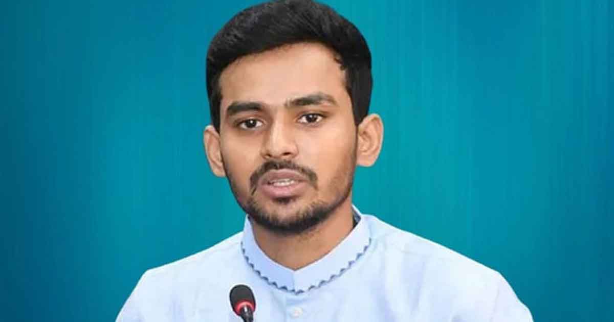 নানা নাটকীয়তার পর এনসিপিতে আসিফ মাহমুদ