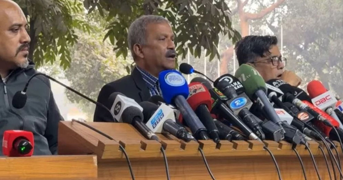 খালেদা জিয়ার মৃত্যুতে ফ্যাসিস্ট হাসিনার দায় রয়েছে: আসিফ নজরুল