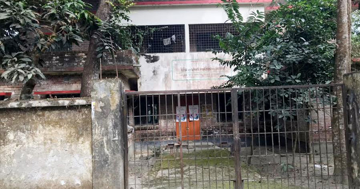 চাঁদপুরে মাদকের ওয়ারেন্টভুক্ত আসামিরাও ঘুরে বেড়াচ্ছে