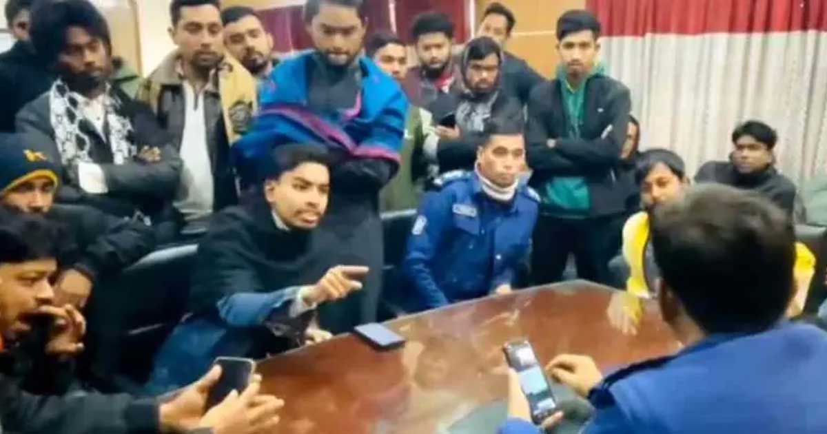 থানা পুড়িয়েছি, এসআইকে জ্বালিয়ে দিয়েছি: ওসিকে হুমকি বৈষম্যবিরোধী নেতার