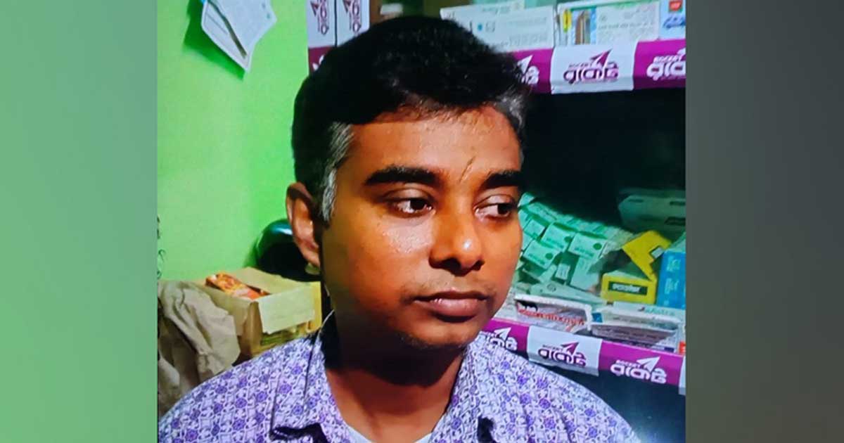 ছুরিকাঘাত ও অগ্নিহামলায় আহত খোকন দাস মারা গেছেন