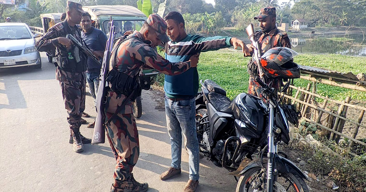 যশোরে বিএনপি নেতা নিহতের ঘটনায় সীমান্তে বিজিবির টহল জোরদার