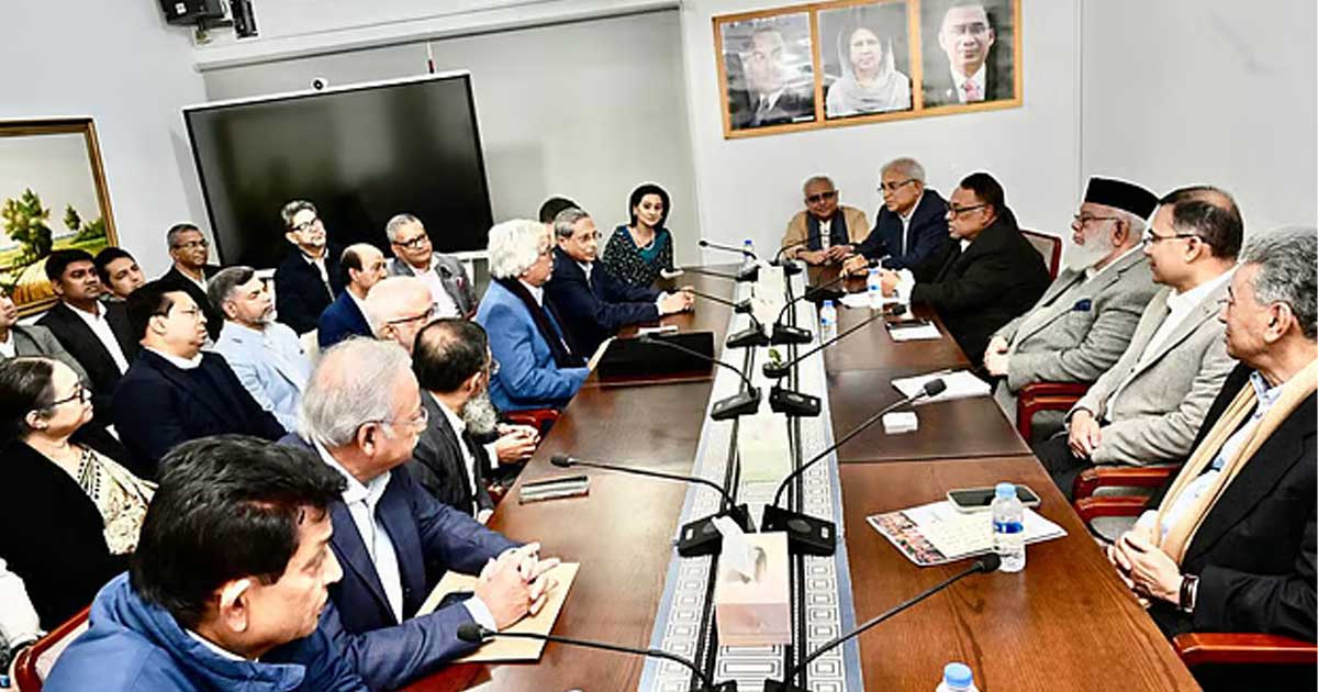 শীর্ষ ব্যবসায়ী ও শিল্প উদ্যোক্তাদের সঙ্গে বৈঠকে তারেক রহমান