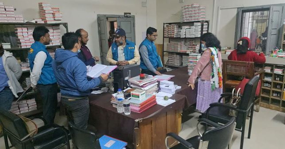 রাঙ্গামাটি জেনারেল হাসপাতালে অনিয়মের অভিযোগে দুদকের অভিযান