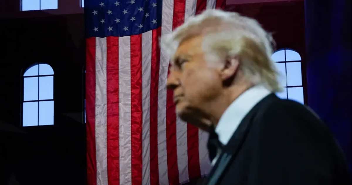 ইমপিচমেন্টের শঙ্কায় ট্রাম্প