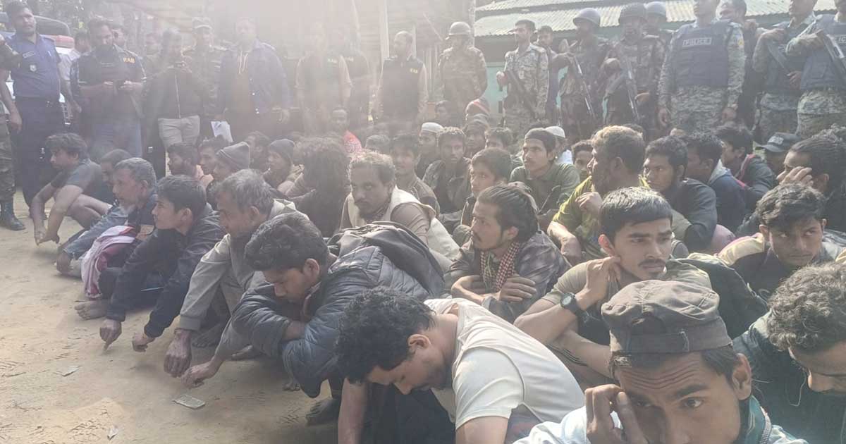 টেকনাফে শিশু গুলিবিদ্ধ, সীমান্তে সশস্ত্র গ্রুপের ৫৩ সদস্য আটক