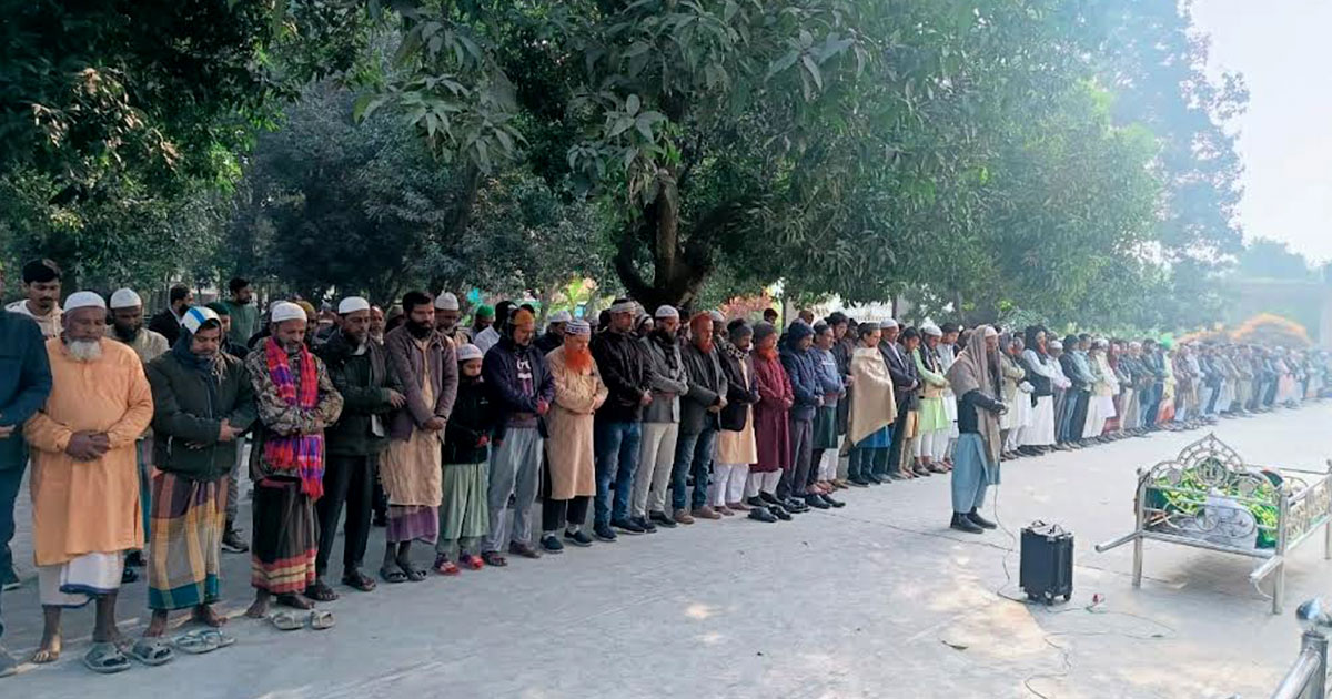 দ্বিতীয় জানাজা শেষে চিরনিদ্রায় শায়িত হলেন বিএনপি নেতা ডাবলু