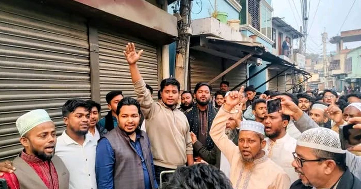 গণভোটে জনগণকে ‘হ্যা’ ভোটের পক্ষে থাকার আহ্বান হাসনাত আব্দুল্লাহর