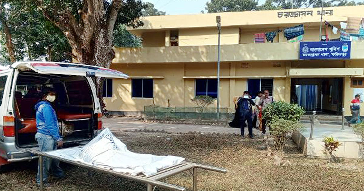 চরভদ্রাসনে অজ্ঞাত ব্যক্তির গলিত লাশ উদ্ধার