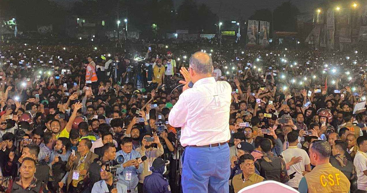একটি দল ষড়যন্ত্র শুরু করেছে, চোখ-কান খোলা রাখুন: তারেক রহমান