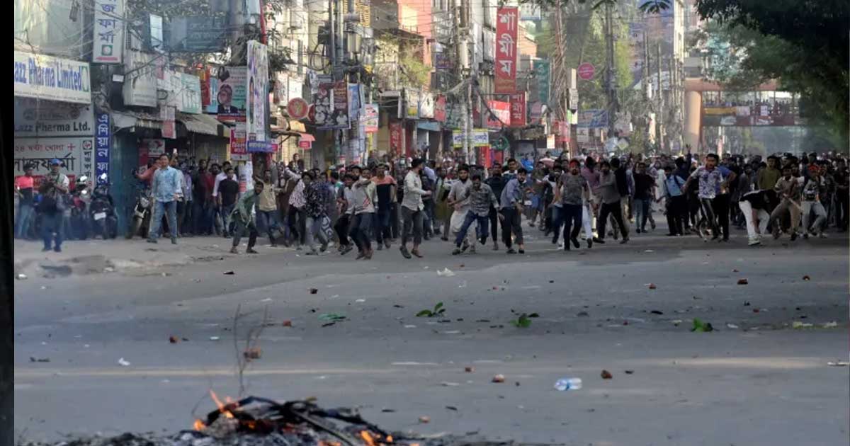 আল জাজিরা প্রতিবেদন: রাজনৈতিক সহিংসতার ছায়ায় বাংলাদেশের নির্বাচন