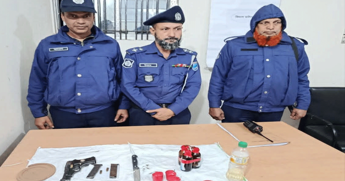 কাপাসিয়ায় যৌথবাহিনীর অভিযানে আগ্নেয়াস্ত্র ও পেট্রোল বোমা উদ্ধার