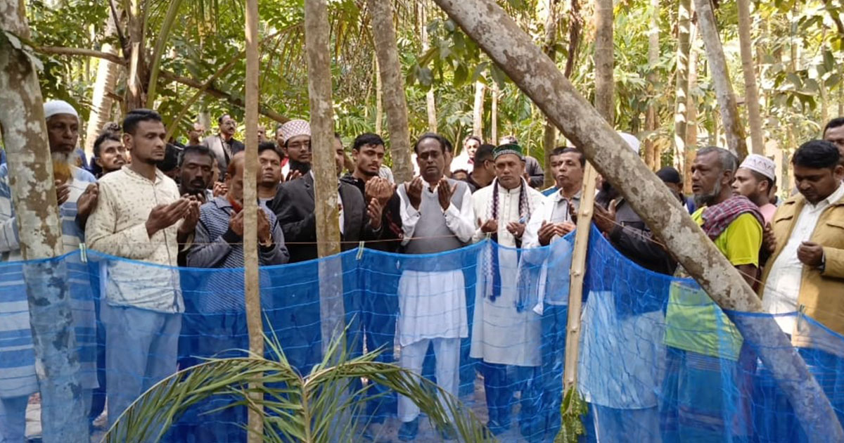 সাদ্দামের স্ত্রী-সন্তানের কবর জিয়ারত করলেন স্বতন্ত্র প্রার্থী এম এ এইচ সেলিম