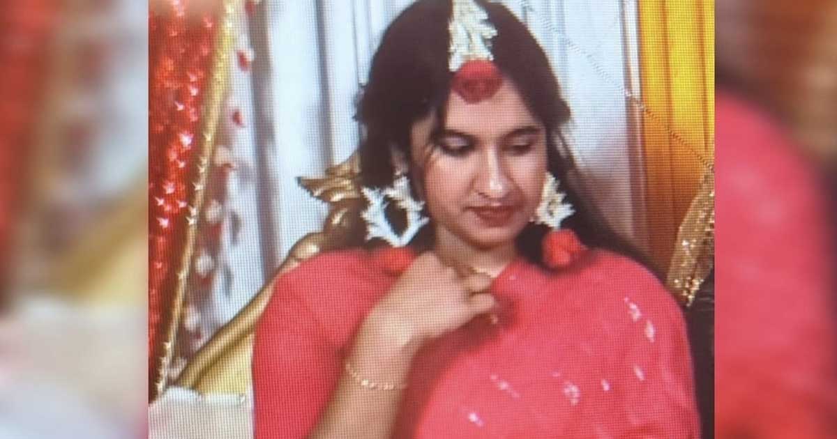 নড়িয়ায় প্রবাসী স্বামীকে ভিডিও কলে রেখে স্ত্রীর আত্মহত্যা