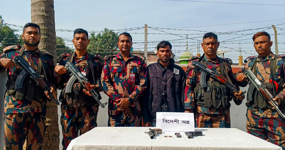 দৌলতপুরে বিজিবি’র অভিযানে অস্ত্র ও গুলিসহ আটক-১