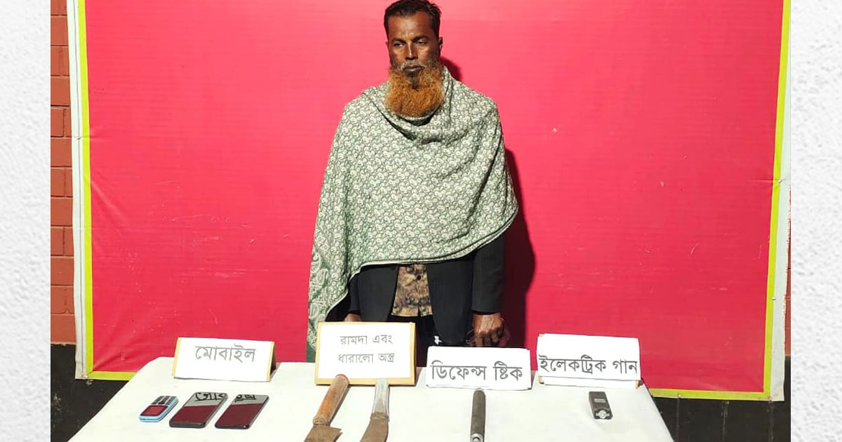 লক্ষ্মীপুরে যৌথবাহিনীর অভিযানে বিএনপি নেতা গ্রেপ্তার