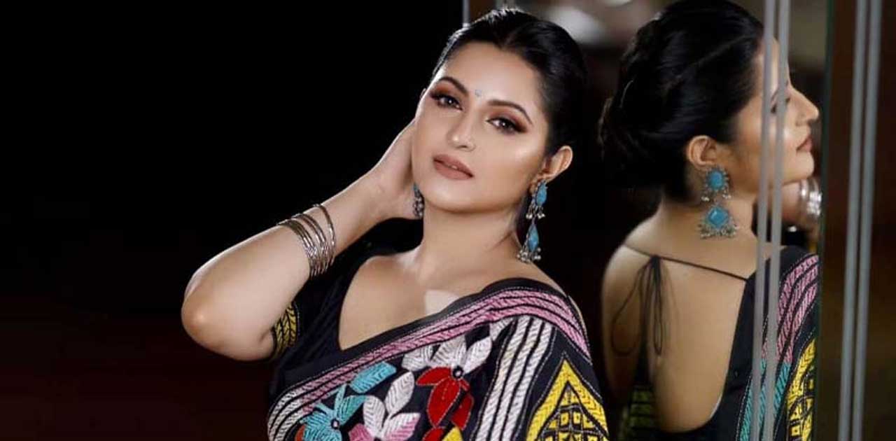 বিদেশি নম্বর থেকে পরীমণিকে হত্যার হুমকি