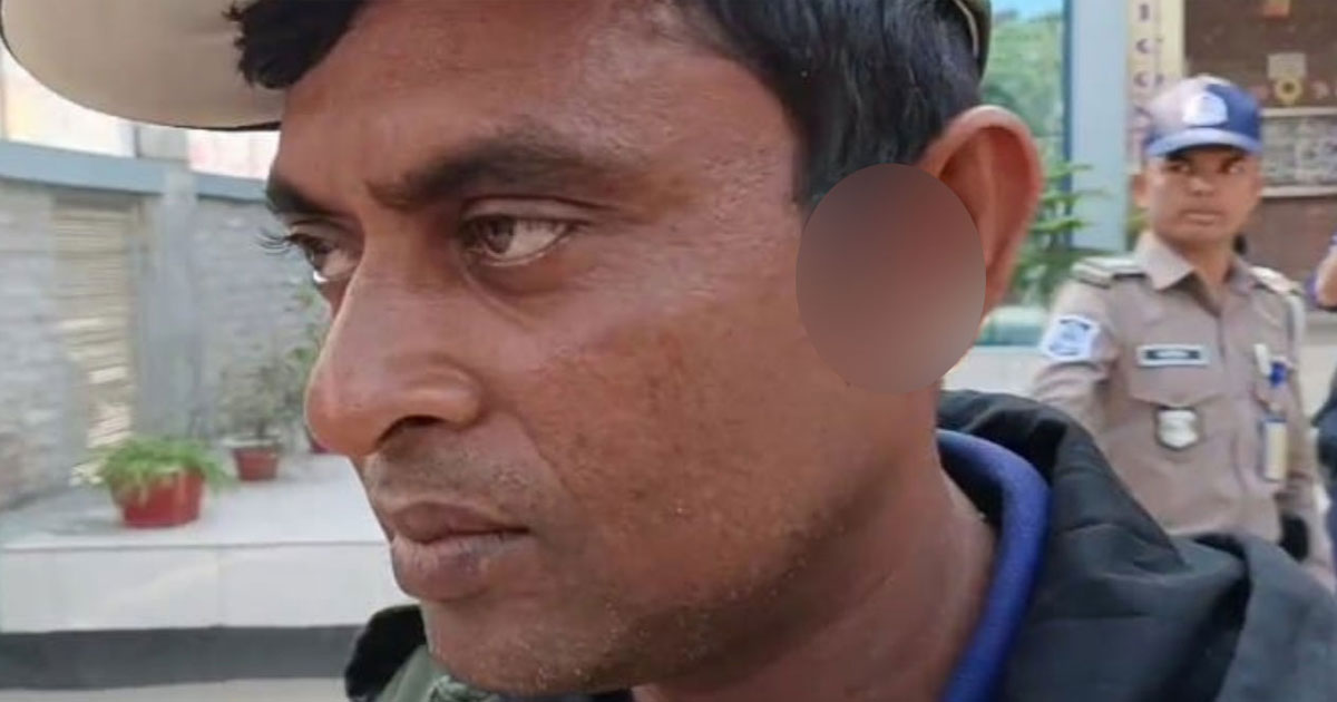 গোপালগঞ্জে ভোটকেন্দ্রে ককটেল বিস্ফোরণ, আনসারসহ আহত ৩