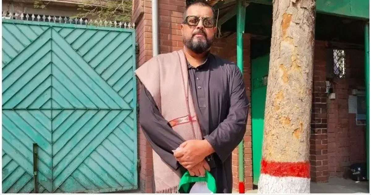 ভোটের পর তারেককে চান ওমর সানি