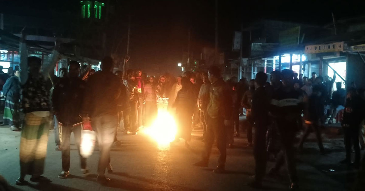 ভোট পুনর্গণনার দাবিতে বিএনপির বিক্ষোভ ও সড়ক অবরোধ