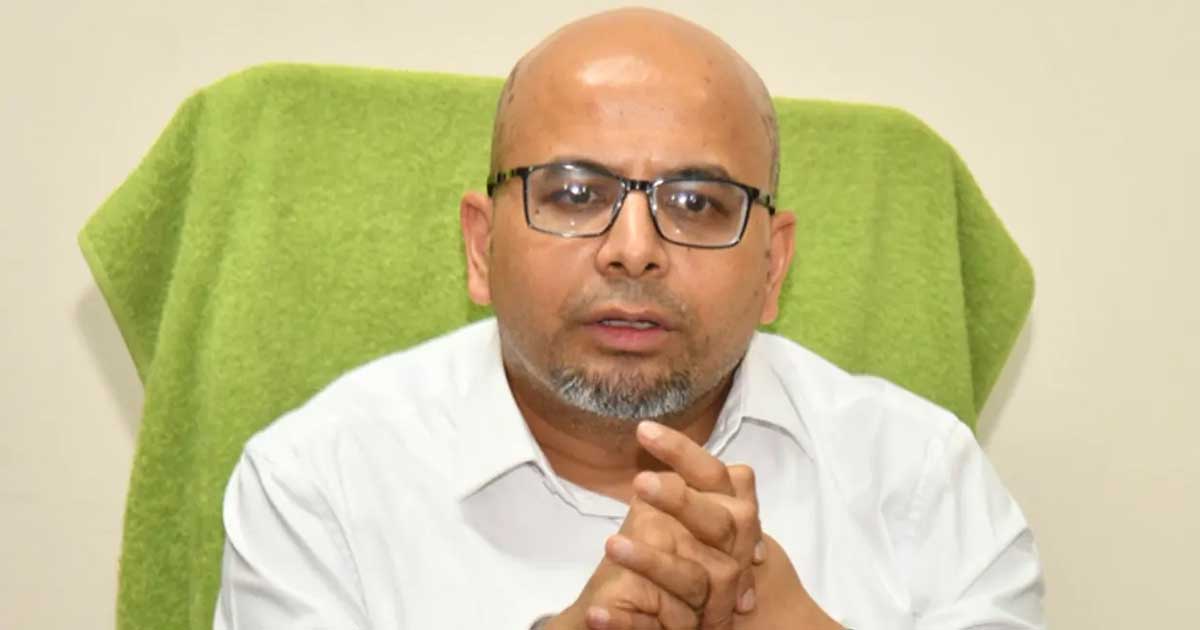 দেশ ছেড়েছেন প্রধান উপদেষ্টার বিশেষ সহকারী ফয়েজ তৈয়্যব!