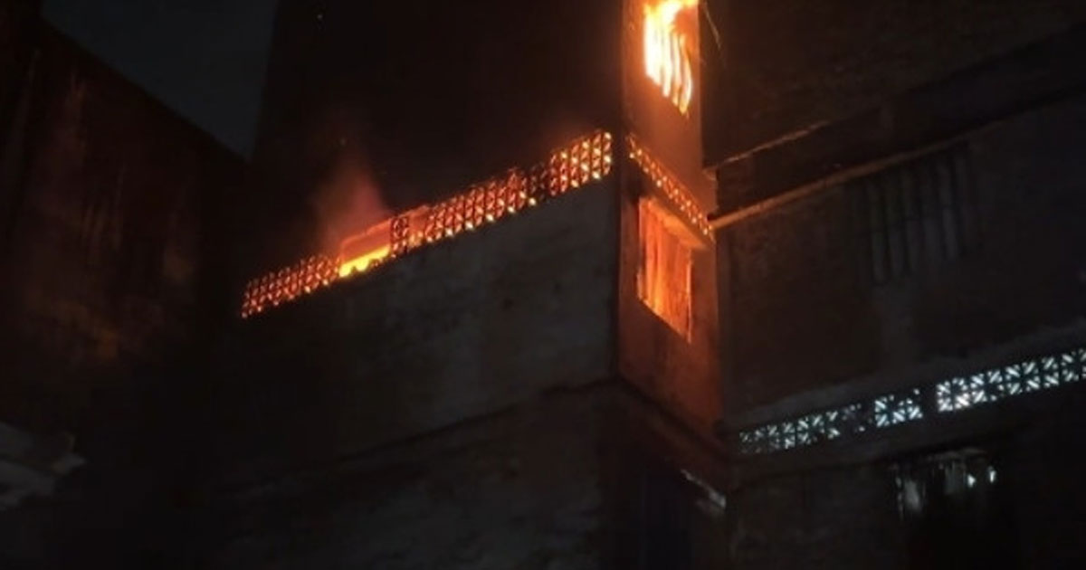 আগামাসি লেনে জুতার কারখানায় আগুন নিয়ন্ত্রণে