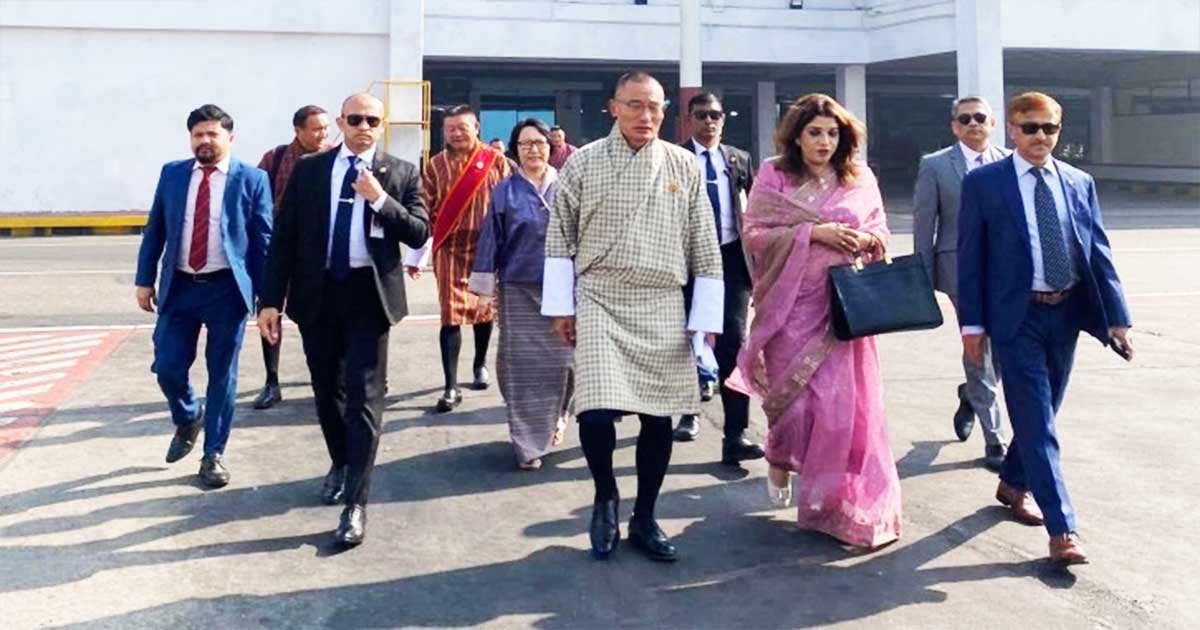 ভুটানের প্রধানমন্ত্রীকে বিদায় জানালেন পররাষ্ট্র প্রতিমন্ত্রী শামা ওবায়েদ