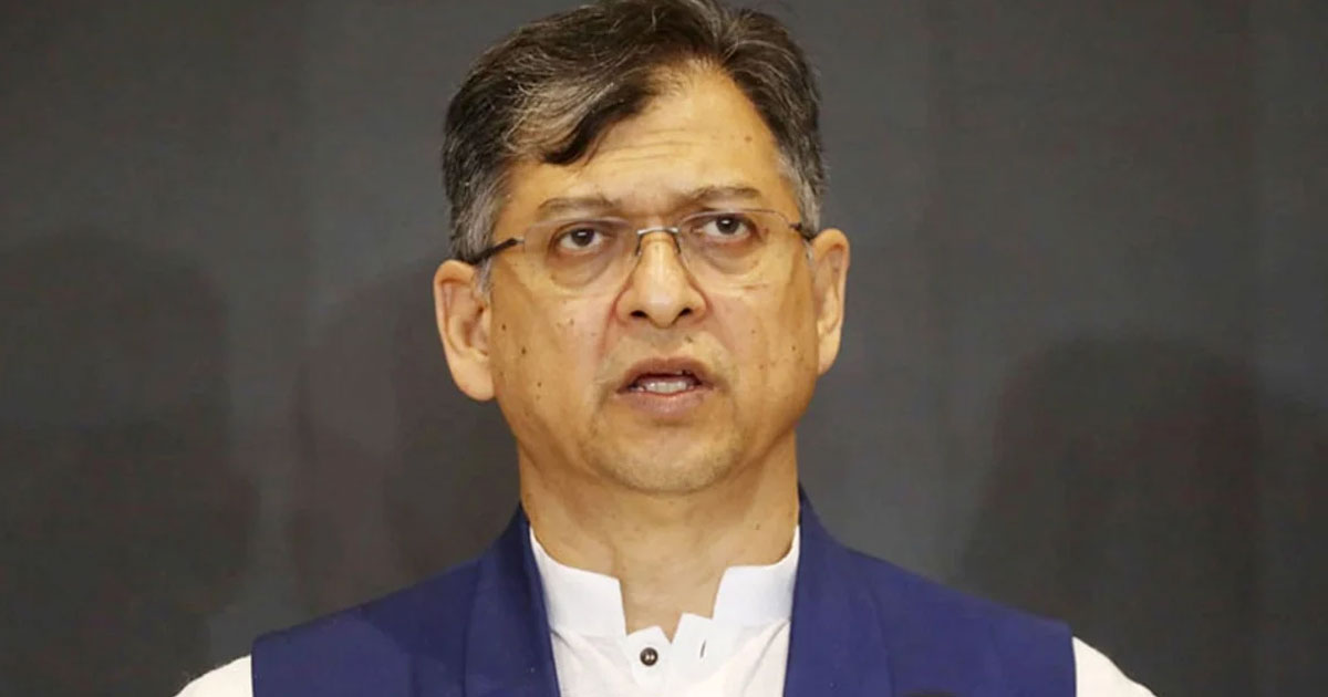ব্যানার সংস্কৃতি পরিহার করুন: প্রথম দিনেই কড়া বার্তা স্বরাষ্ট্রমন্ত্রীর