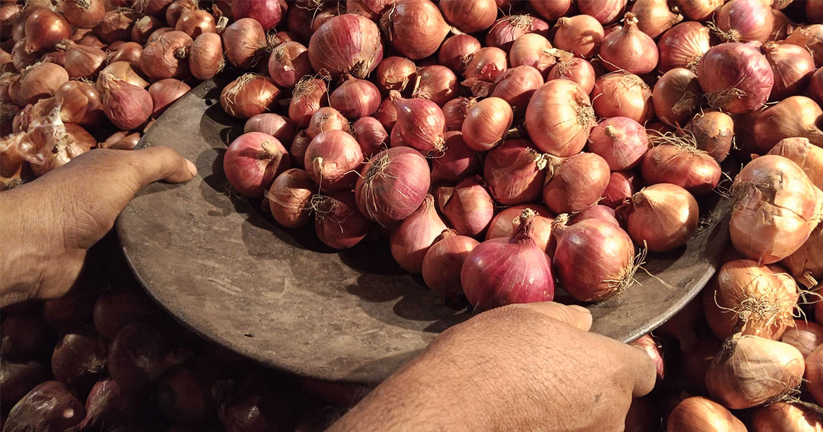 পেঁয়াজের দাম, কেজিতে বাড়ল ১০-১৫ টাকা