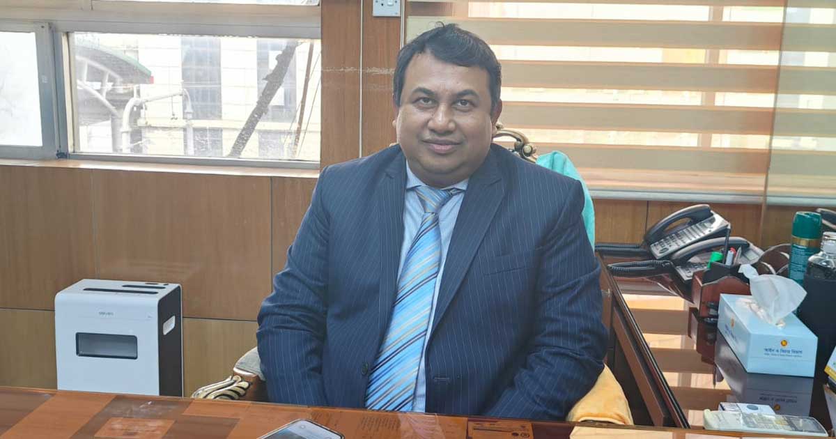 আইনমন্ত্রীর একান্ত সচিব হলেন বিচারক সাজ্জাদুর রহমান