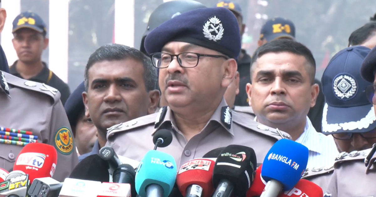 নির্বাচনের মতোই নিশ্ছিদ্র নিরাপত্তা থাকবে কেন্দ্রীয় শহিদ মিনারে: ডিএমপি কমিশনার