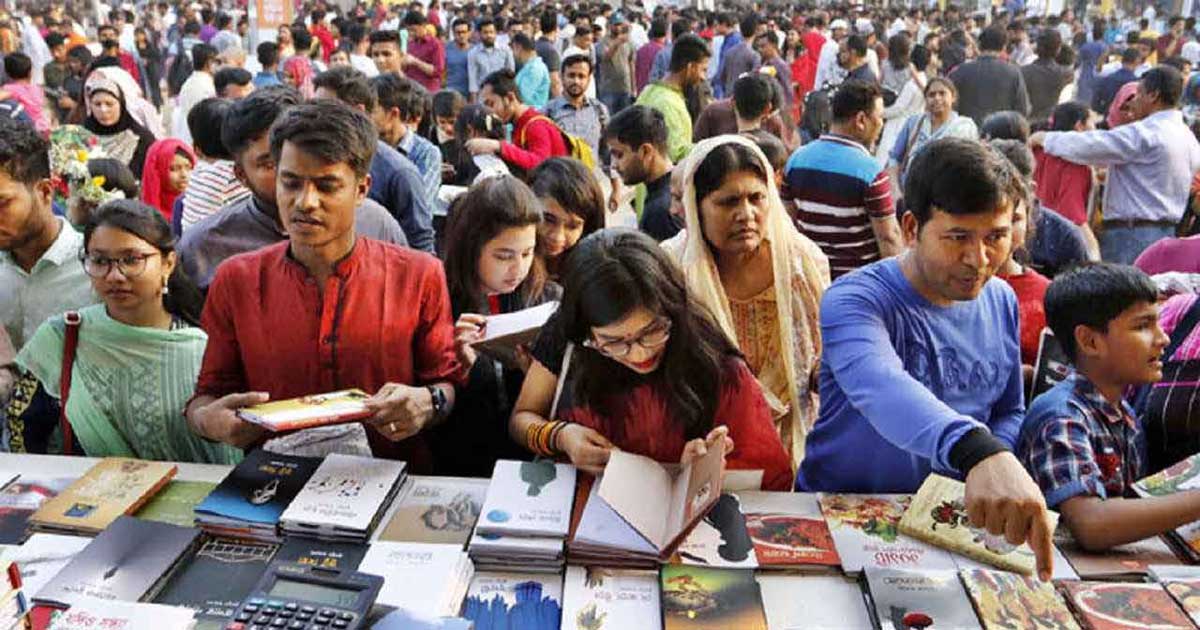 বরাদ্দ জটিলতায় একুশে বইমেলা বয়কট করছে ৩০০ প্রকাশনী