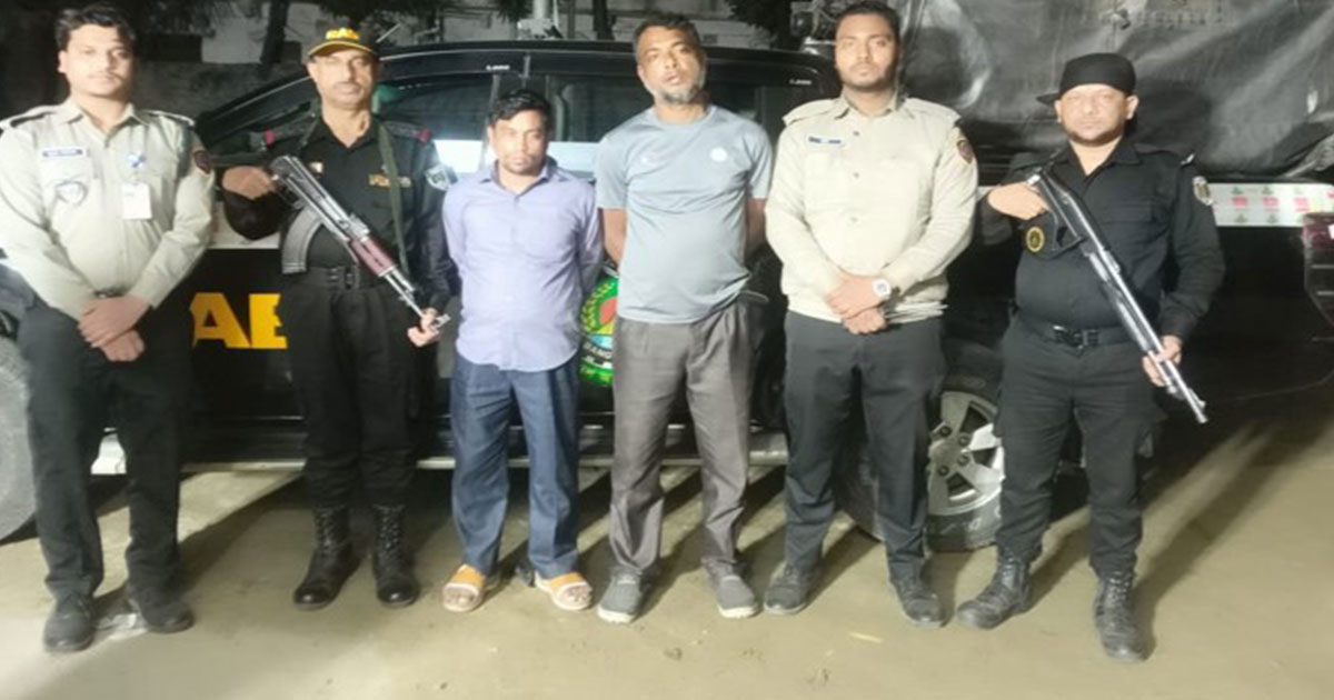 নোয়াখালীতে প্রাইভেট কারে ইয়াবা পাচার