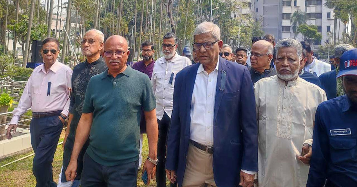 সেনাবাহিনীর মনোবল ভাঙতেই ৫৭ কর্মকর্তাকে হত্যা: মির্জা ফখরুল