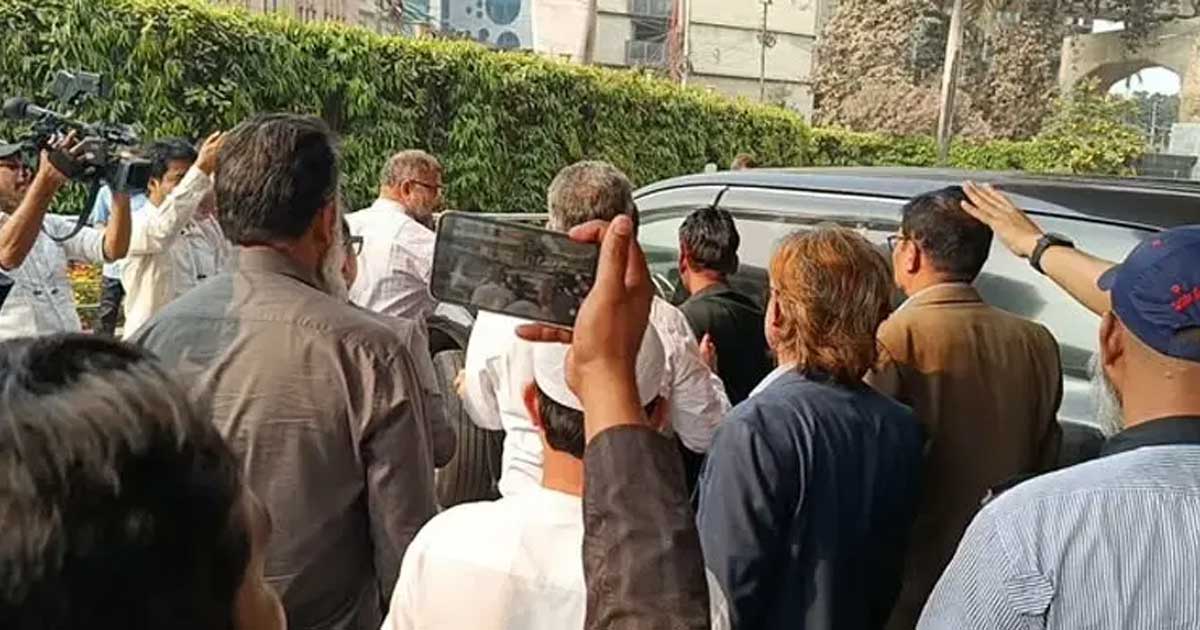 গভর্নরের উপদেষ্টা আহসান উল্লাহকে কেন্দ্রীয় ব্যাংক থেকে বের করে দেওয়া হলো