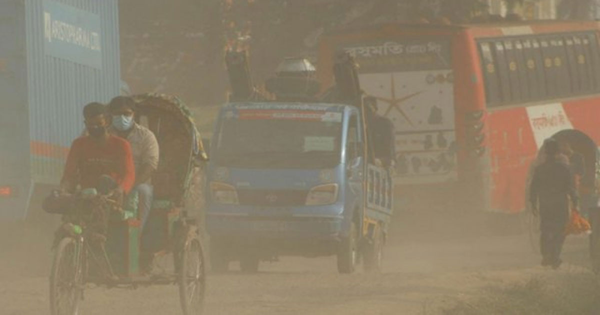 দূষণের তালিকায় প্রথম ঢাকা, দ্বিতীয় লাহোর
