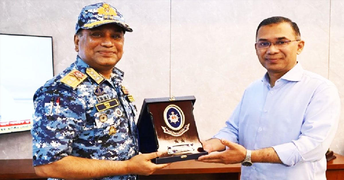 সার্বভৌমত্ব রক্ষায় কোস্টগার্ডকে সর্বোচ্চ প্রস্তুতির নির্দেশ প্রধানমন্ত্রীর