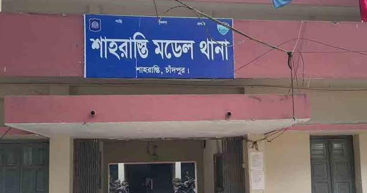 নিজের মেয়েকে ধর্ষণের অভিযোগে বাড়িতে তালা দিল বিক্ষুব্ধ জনতা