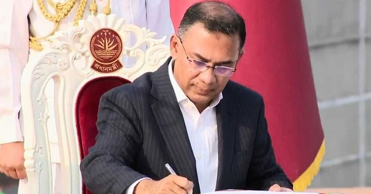‘ই-হেলথ’ কার্ড চালু ও অব্যবহৃত ভবনে স্বাস্থ্যকেন্দ্র করার নির্দেশ  প্রধানমন্ত্রীর