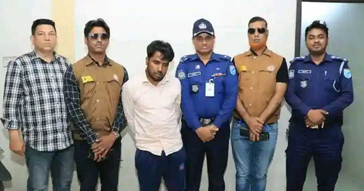 নরসিংদীতে আমেনা হত্যাকাণ্ড: সৎ বাবাই হত্যার পর লাশ ফেলে রাখে সরিষা ক্ষেতে