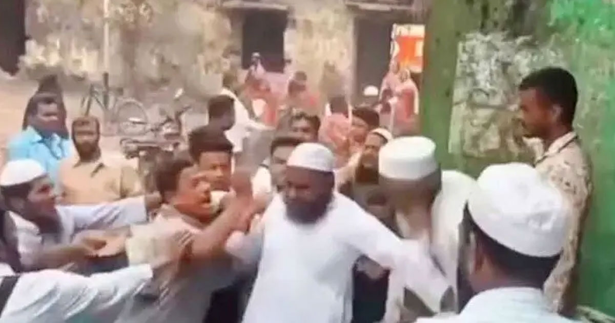 বাকেরগঞ্জে ইউপি চেয়ারম্যানকে মারধর, তদন্ত কমিটি গঠন