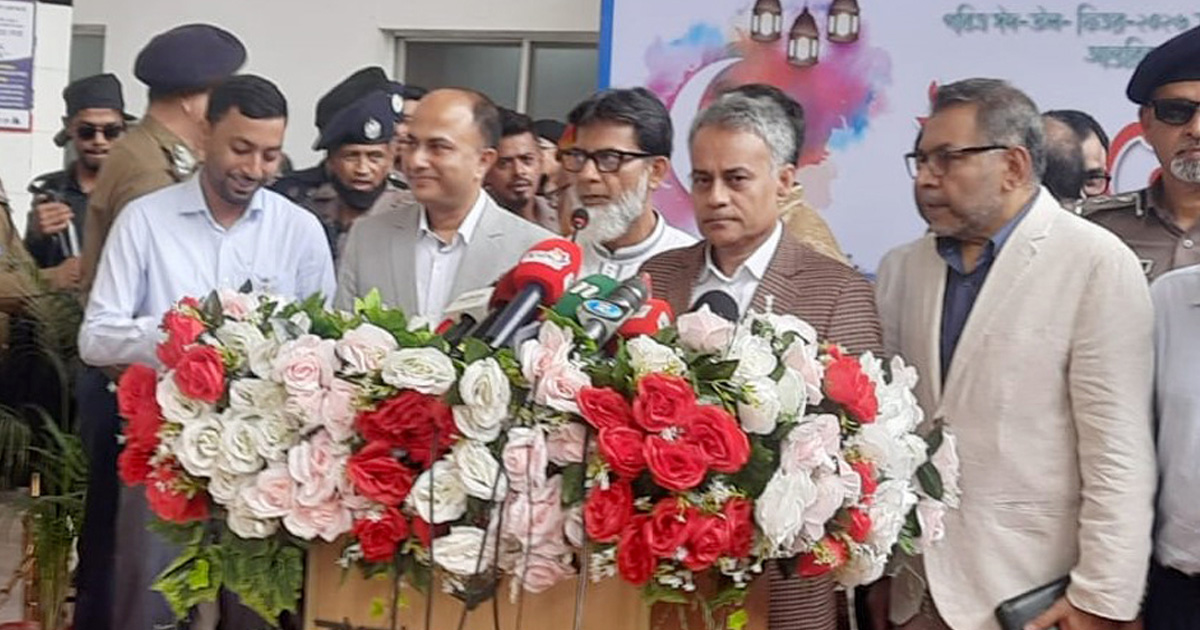 গণপরিবহনে তেল সরবরাহ নিশ্চিত, ভাড়া বাড়বে না: রবিউল আলম